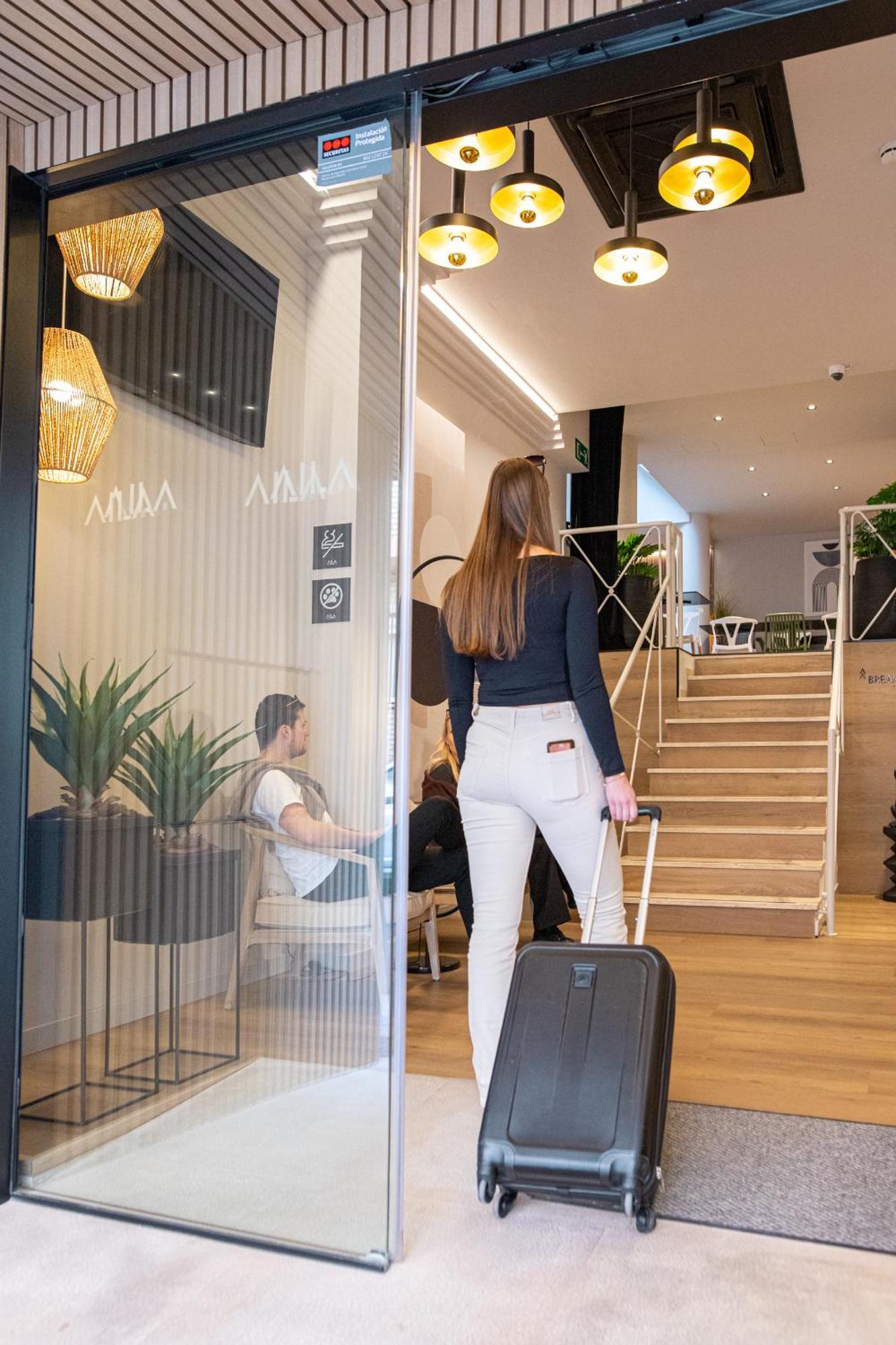 Aila II Hotel Boutique By Singularstays - Digital Access Burjassot Luaran gambar